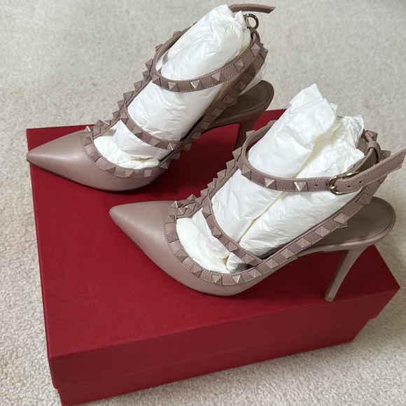 Brand new Valentino rockstud ankle strap - 100mm in poudre - Picture 2 of 4